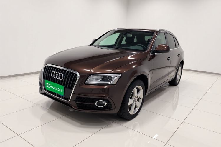 Used Audi Q5 2017 Plus 40 TFSI Ambition Model