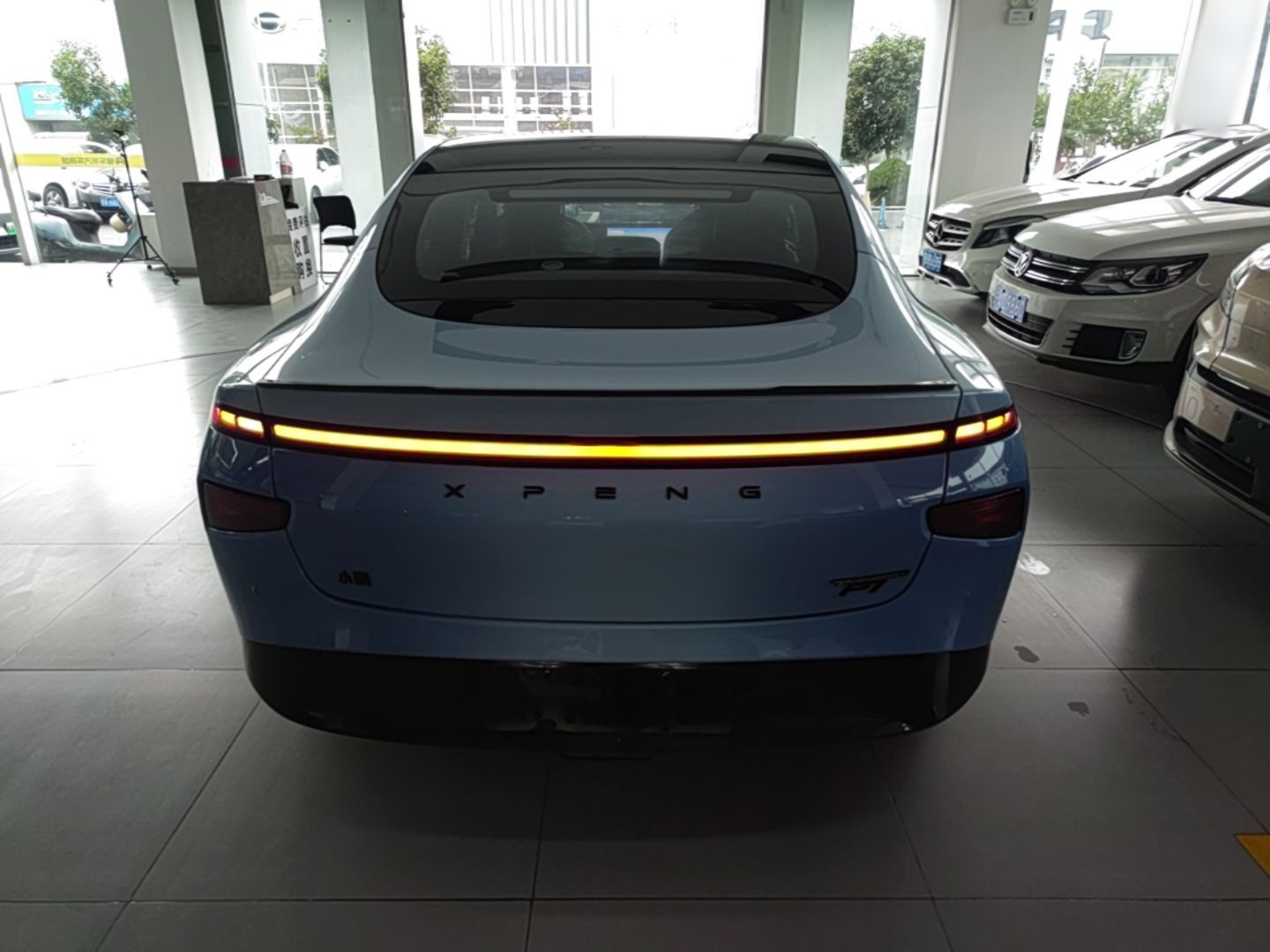 XPeng P7 2023 586E — снимка 5