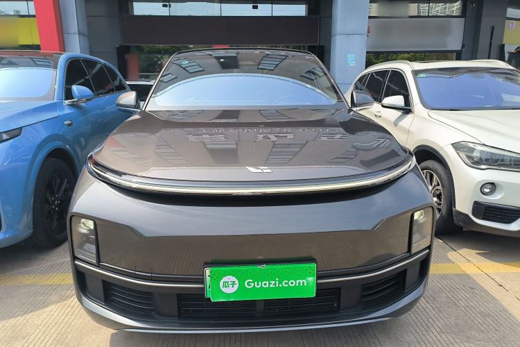 Used Li Auto L8 2023 Pro Model
