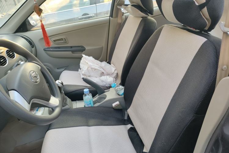 Used Soueast V3 Lingyue 2011 1.5L Manual Comfort Edition
