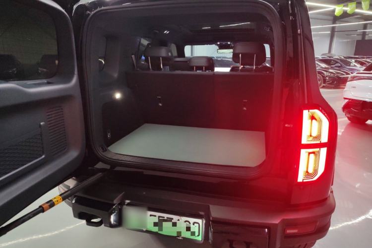 Used Formula Leopard Leopard 5 2023 Cloud Ride Flagship Edition