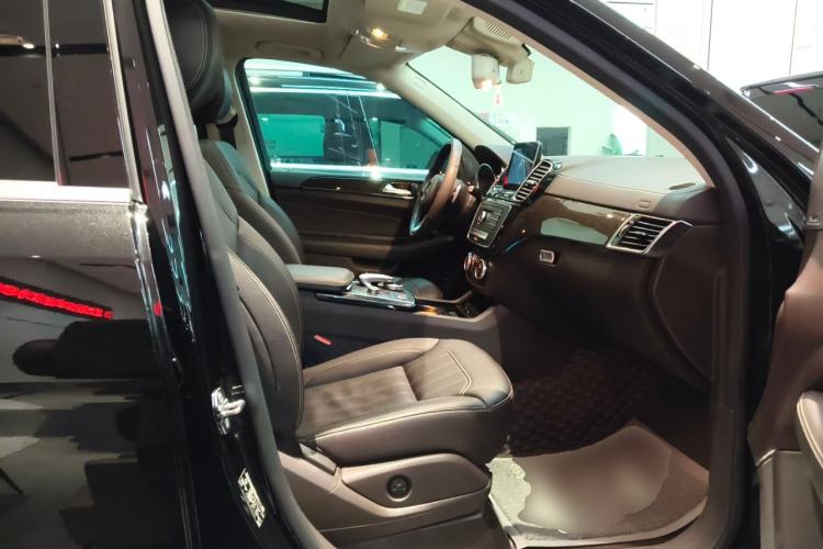 Used Mercedes-Benz GLS 2019 GLS 400 4MATIC Dynamic Edition Prestige Model
