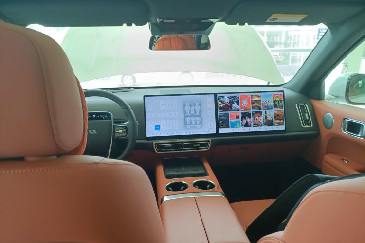 Used Li Auto L6 2024 Pro Model Center Console