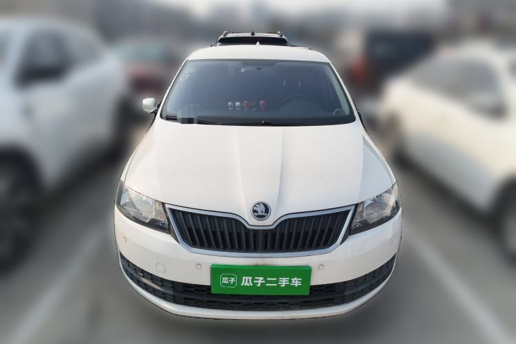 Used Skoda Rapid Spaceback 2016 Revised Version 1.4L Manual Front-Drive Edition