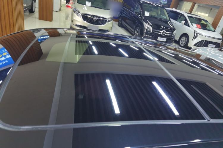 Used BMW 5 Series 2018 Restyled 530Li Leading Edition M Sport Package
