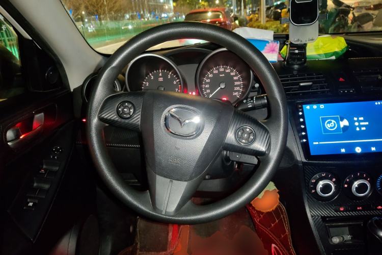 Used Mazda 3 2012 Hatchback 1.6L Manual Comfort Model