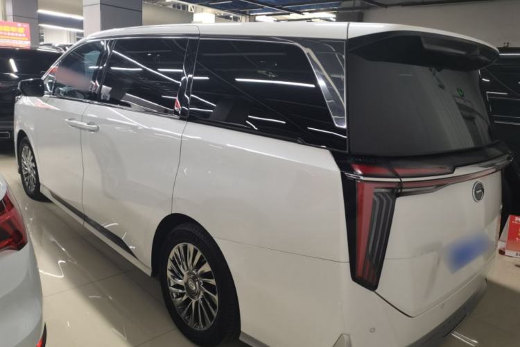 Used GAC Trumpchi M8 2023 Zongshi Series Dual-Motor YuZun Edition
