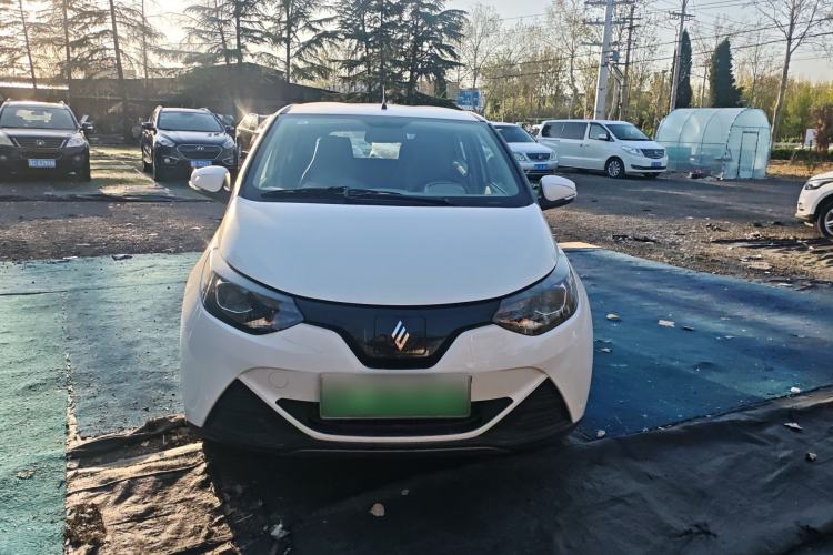Used JMEV Xiao Qilin 2024 201km Comfort Version Front