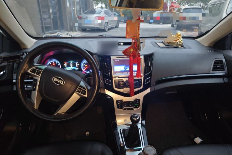 Used BYD Surui 2014 1.5L Manual Luxury Model
