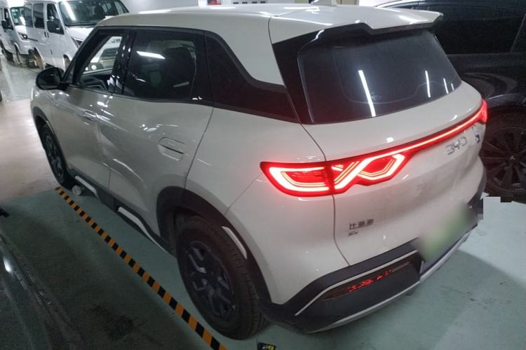 Used BYD Yuan UP 2025 Model 301KM Leading Version
