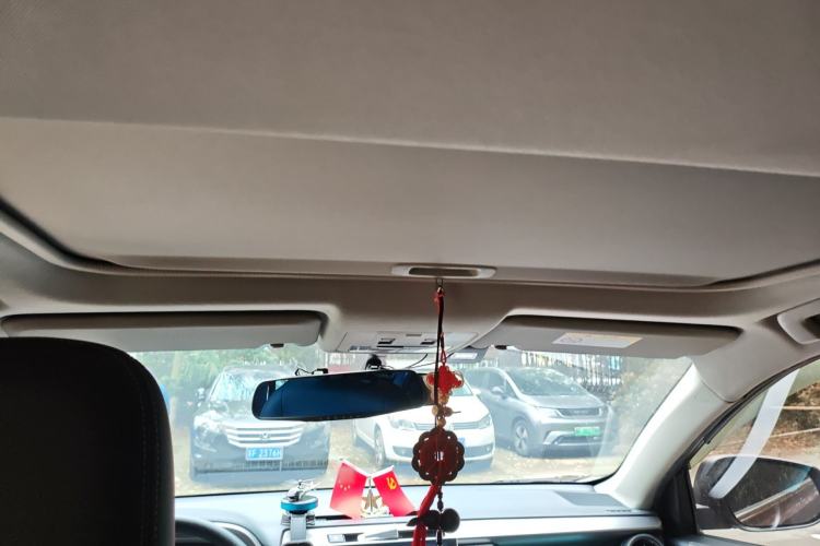 Used Toyota RAV4 2016 2.0L CVT Two-Wheel Drive Fashion Edition China V Standard Headliner