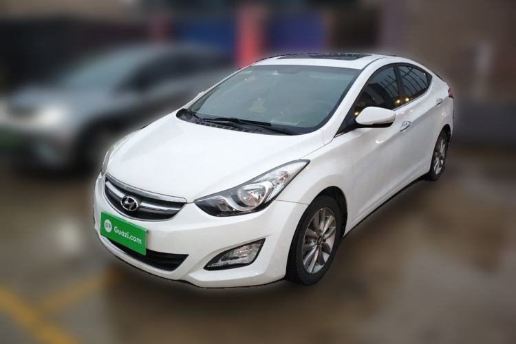 Used Hyundai Elantra (5th Generation / Langdong) 2015 1.6L Manual Leading Model