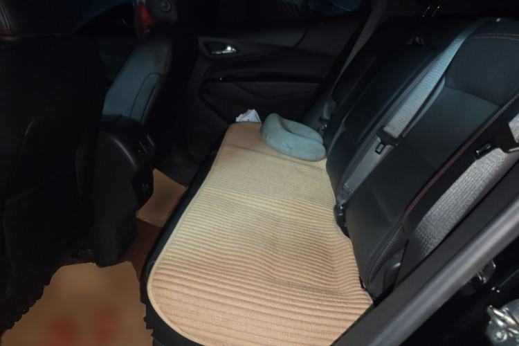 Used Chevrolet Equinox 2019 Redline 550T Automatic All-Wheel-Drive Trailblazer RS China V Standard Left Rear Seat