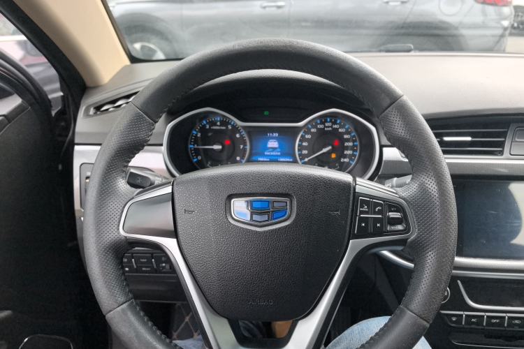 Used Geely Auto Emgrand 2017 Sedan Million Edition 1.5L Manual - Upward Version
