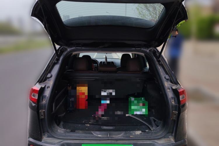 Used Jeep Cherokee 2016 2.0L Leading Edition Trunk