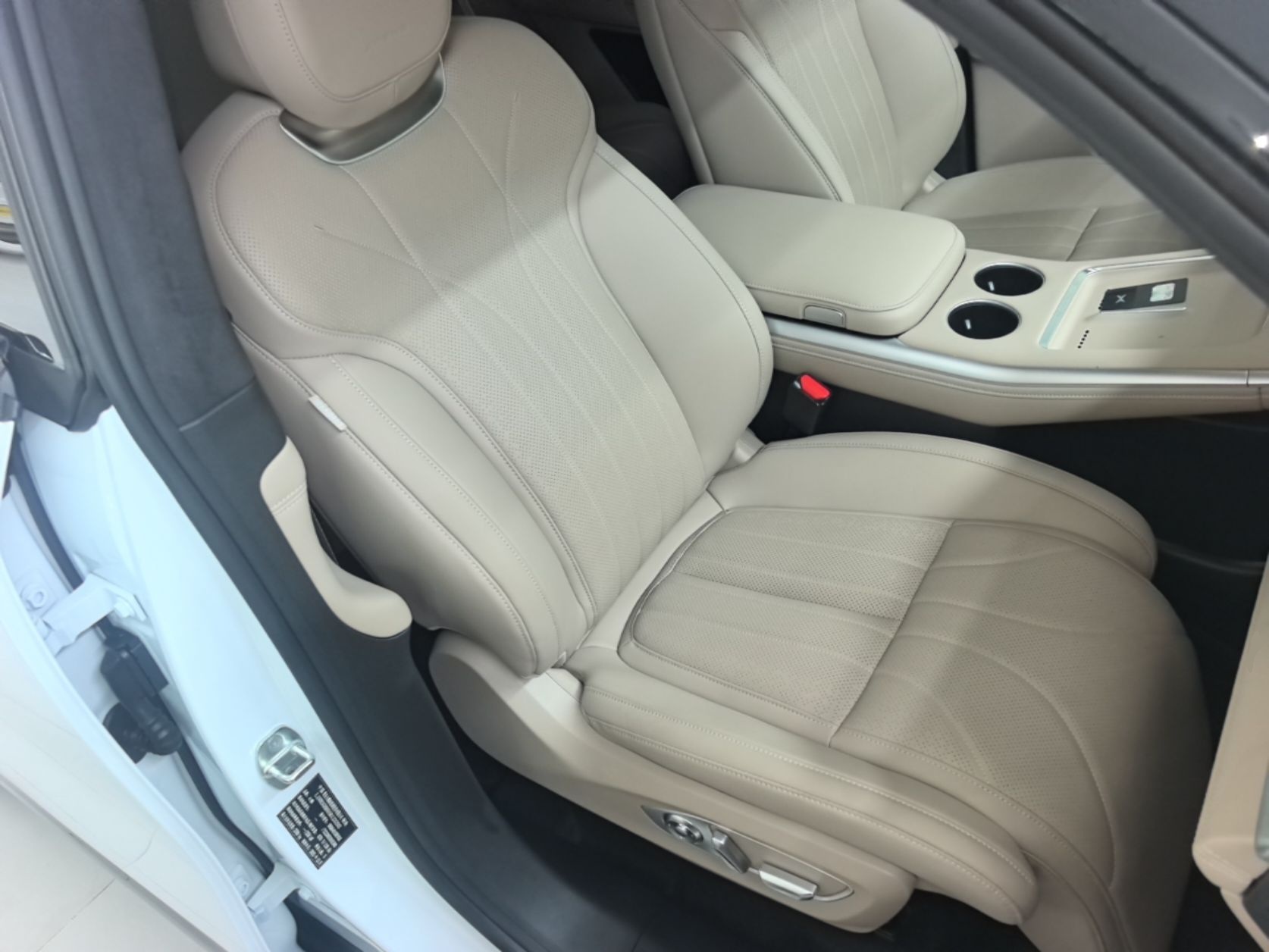XPeng G9 2026 Model, 725 Max — снимка 19
