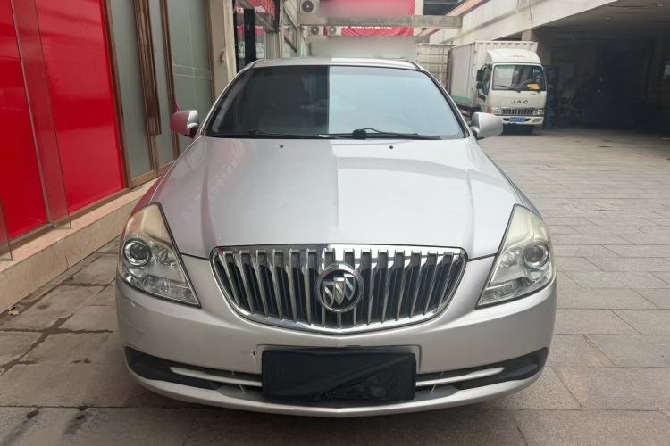 Used Buick Excelle 2015 1.5L Automatic Classic Model Exterior 5