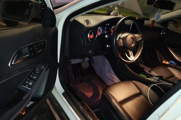 Used Mercedes-Benz GLA 2016 GLA 200 Fashion Model
