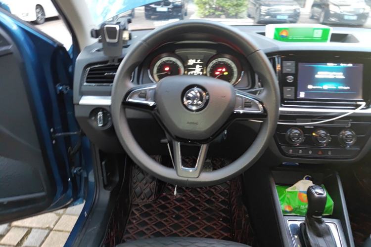 Used Skoda Kamiq 2018 1.5L Automatic Comfort Edition China VI Standard