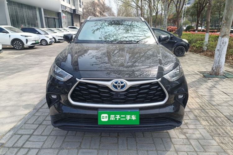 Used Toyota Highlander 2022 Dual-Engine 2.5L Two-Wheel Drive Elite Edition 5 Seats Front