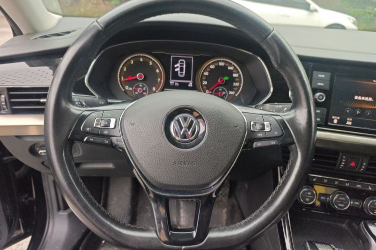 Used Volkswagen Passat 2019 330TSI Elite Edition China VI