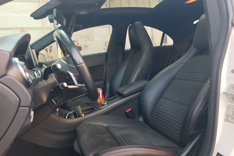 Used Mercedes-Benz CLA 2016 CLA 220 4MATIC
