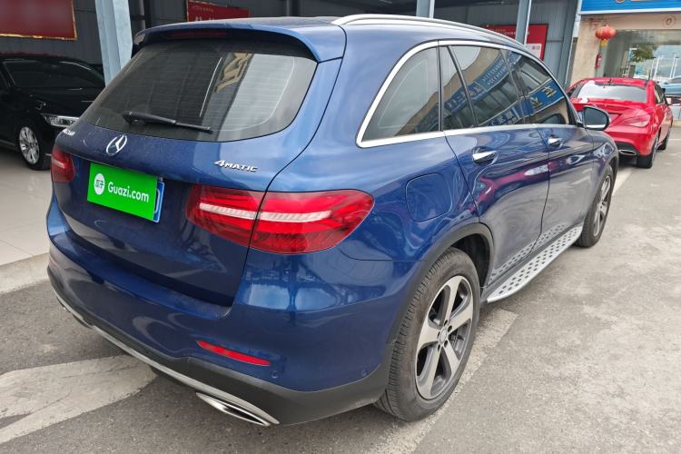 Used Mercedes-Benz GLC 2017 GLC 260 4MATIC Luxury Model
