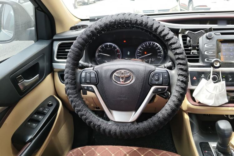 Used Toyota Highlander 2017 2.0T Four-Wheel Drive Elite Edition 7-Seater Steering Wheel
