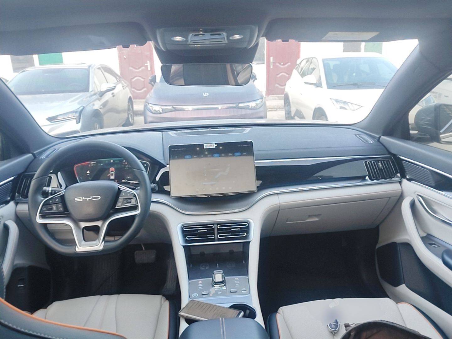 BYD Song PLUS New Energy 2024 HONOR Edition DM-i 150km Flagship PLUS — снимка 12