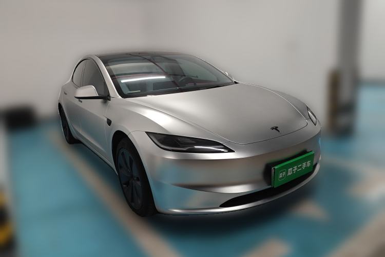 Used Tesla Model 3 2025 Rear-Wheel-Drive Version
