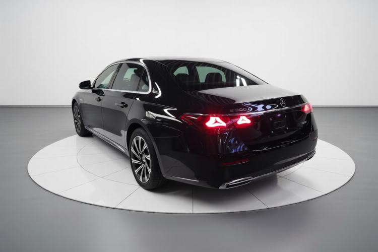 Used Mercedes-Benz E-Class 