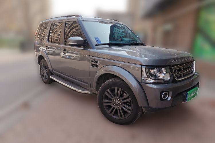 Used Land Rover Discovery 2016 3.0 SC Obsidian Black Heritage Edition SE