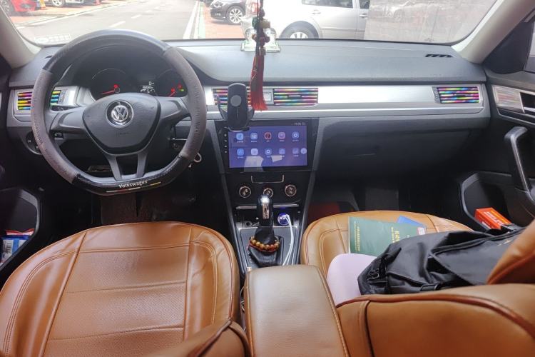 Used Volkswagen Bora 2016 1.6L Automatic Fashion Model
