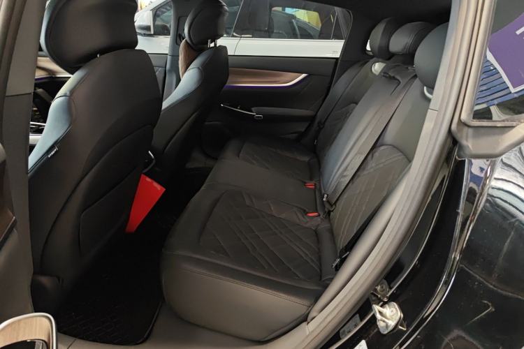 Used CHANGAN NEVO A07 2024 All-Electric "True Fragrance" Edition 515 Luxurious Model 58.9 kWh Left Rear Seat