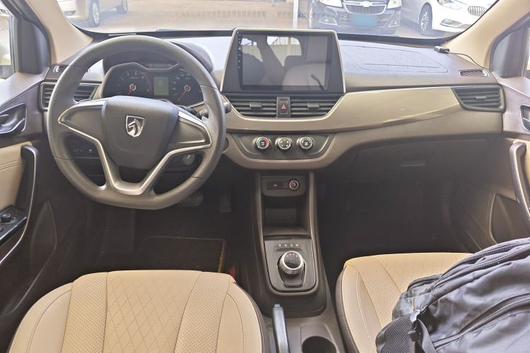 Used Baojun 310W 2020 1.5L Automatic Enjoyment Version China VI Emission Standard
