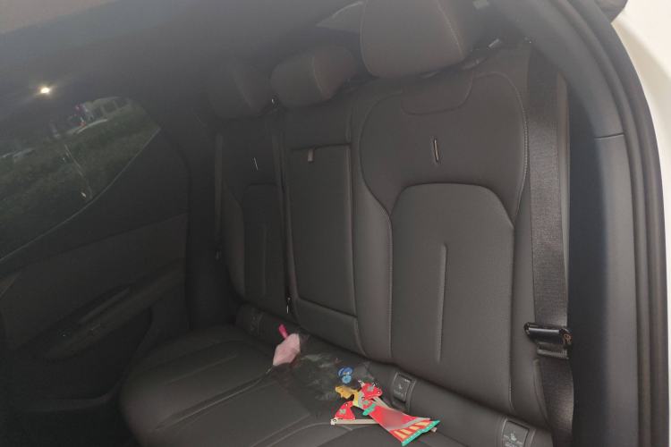 Used Lynk & Co Z20 2025 530 km Range Rear-Wheel Drive Pro
