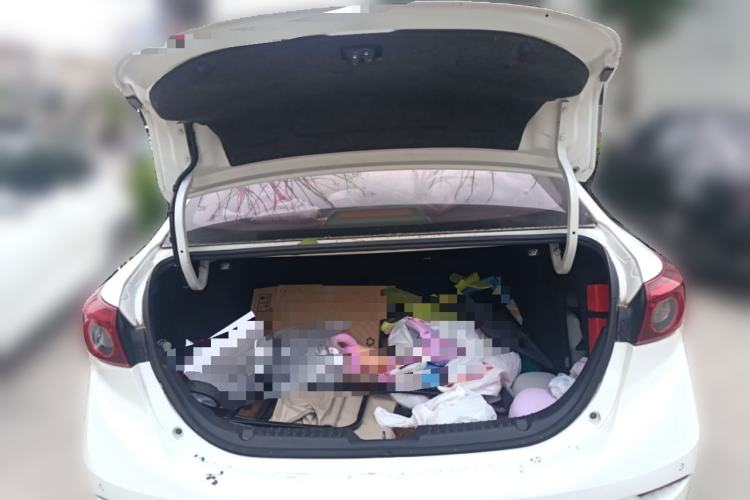 Used Mazda 3 Axela 2017 Sedan 1.5L Automatic Luxury Model China VI Standard
