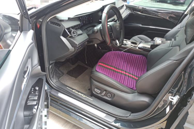 Used Toyota Camry 2024 2.0 GVP Luxury Edition Driver Seat