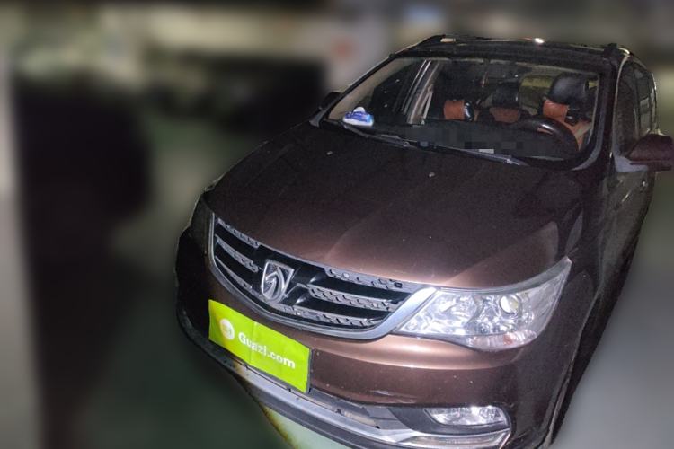 Used Baojun 730 2016 1.5T Manual Comfort Version 7 Seats