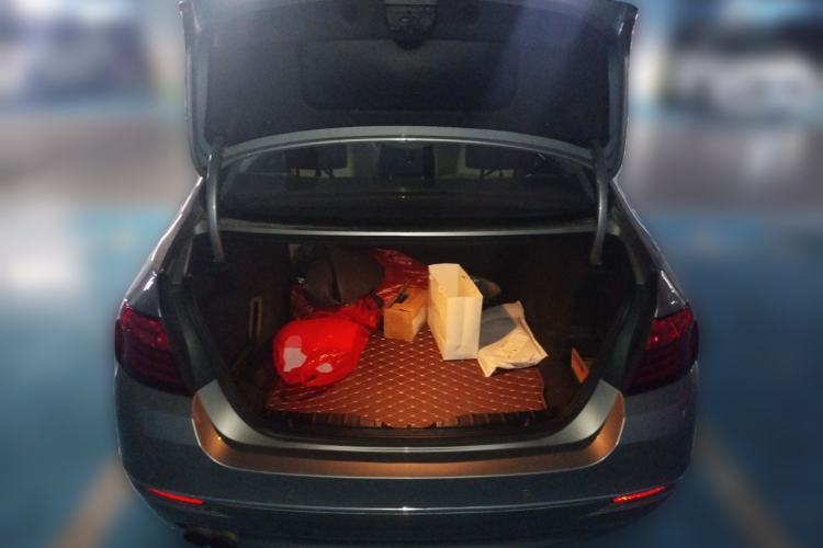 Used BMW 5 Series 2014 525Li Luxury Design Package