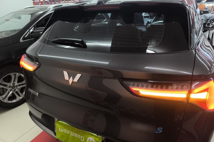 Used Wuling Xingguang S 2024 130 km Flagship Version Rear