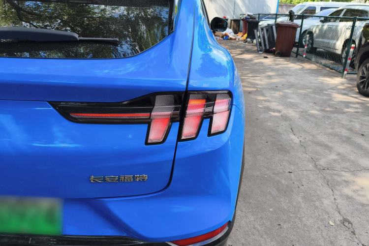 Used Ford Mustang Mach-E 2021 AION Y Plus Rear-Drive Luxury Edition (Long Range)