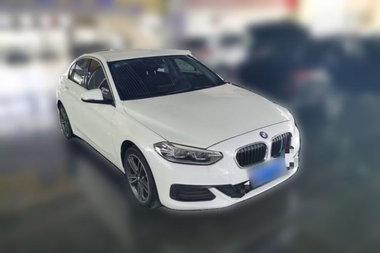 Used BMW 1 Series 2020 120i Fashion Model Front Right 45 Deg