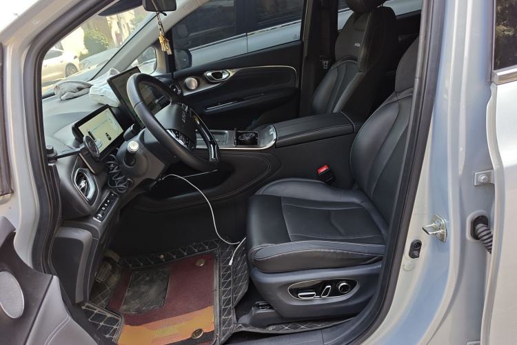 Used AION V 2024 Plus 80 Tech Edition Ternary Lithium
