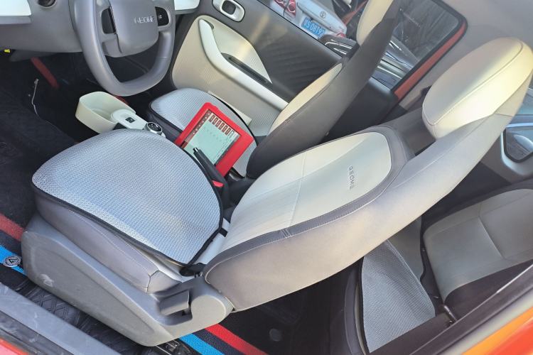 Used Geely Galaxy Panda 2025 210km Panda Rider Left Front Seat