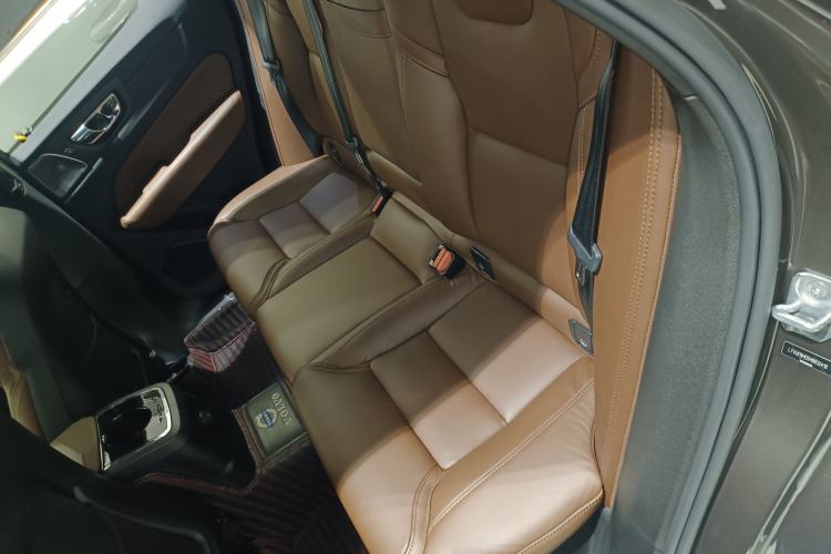 Used Volvo XC60 New Energy 2021 T8 e-Drive Hybrid Luxury Edition