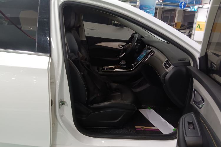 Used Roewe i6 MAX New Energy 2023 EV 420 Skyroof Special Edition Right Front Seat