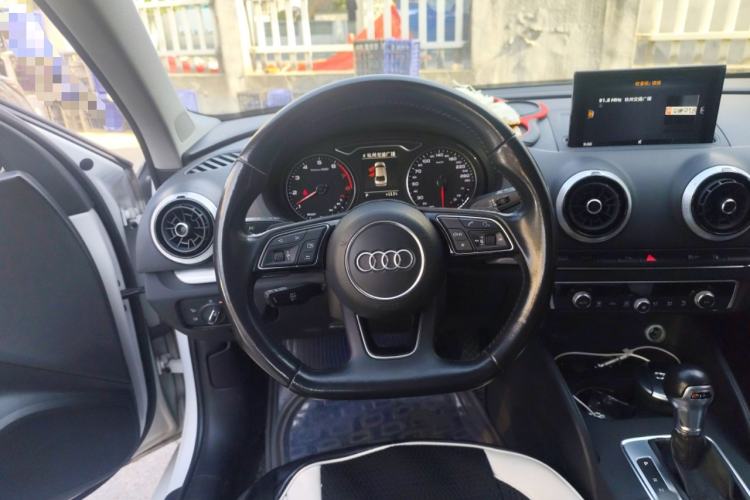 Used Audi A3 2017 Limousine 35 TFSI Sport Edition