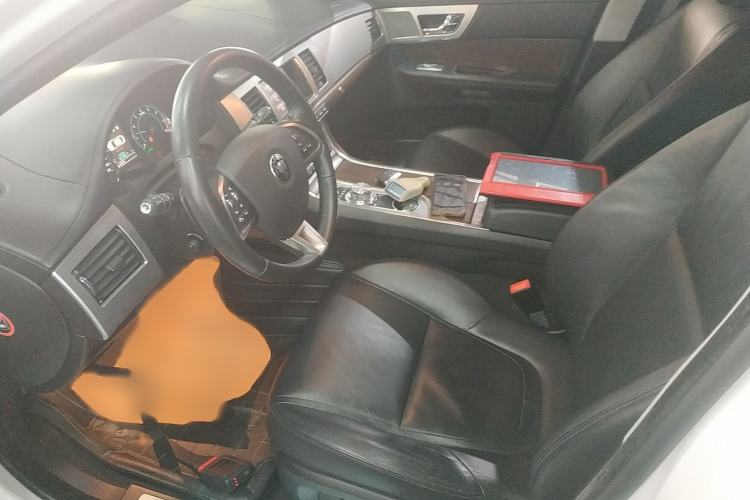 Used Jaguar XF 2015 XF 2.0T Prestige Edition
