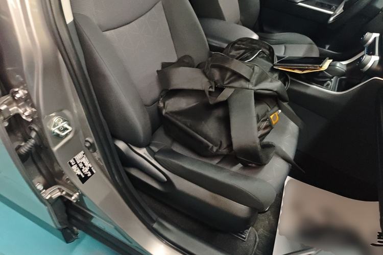 Used Toyota RAV4 2020 Dual-Engine 2.5L E-CVT Two-Wheel Drive Elite Edition
